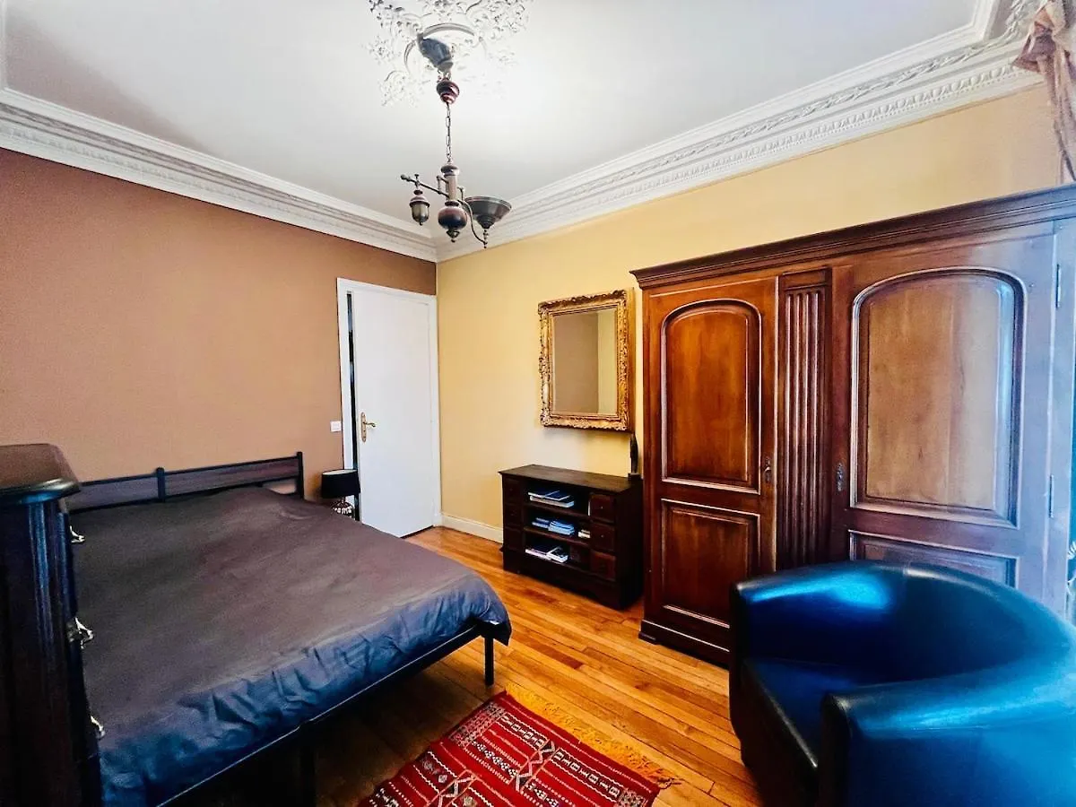 16Th Arrondissement, 10 Minutes From The Eiffel Tower, Metro Line 9 Appartement Parijs 0*,